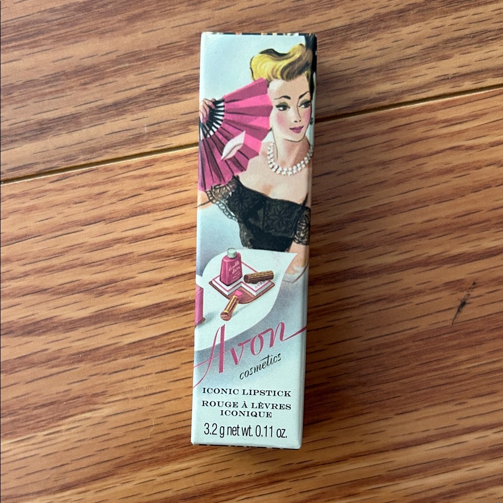 Avon Iconic Lipstick